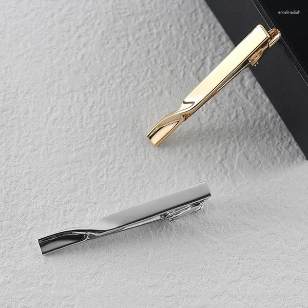 Bow Ties Fashion 1pc Tie Clip pour hommes Copper Simple Bar Clasp Practical Mens Classic Clips Clamp Pin Bijoux Bijoux Coldage Cadeau de mariage