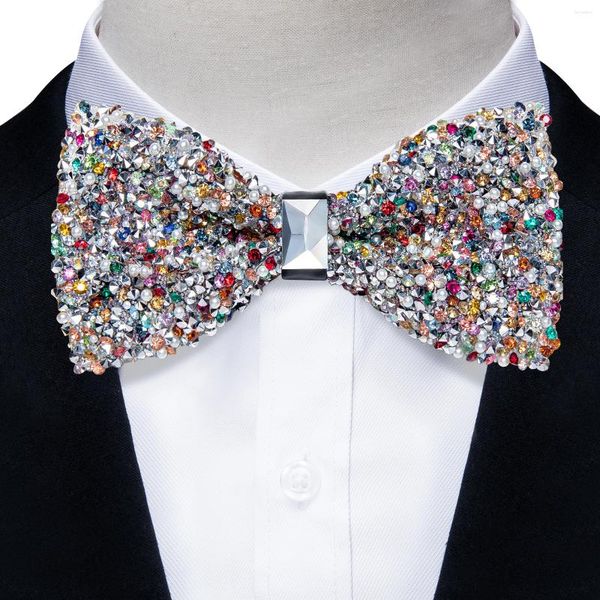 Nœuds papillons Fashion Diamond Bowtie pour homme Party unique coloré hommes pré-noués cravate perle blanc vert rouge affaires papillon noeuds cadeaux