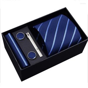 Bow Ties Fashion Gift Box Packing Neck Tie Set omvatten clip en zakdoek manchetslink man formele zakelijke bruiloft bruidegom
