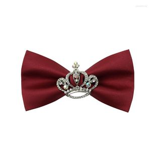 Bow Ties Fashion Heren Tie Hoge kwaliteit Crown Diamond Bowtie Bruidegom Butterfly Geweld