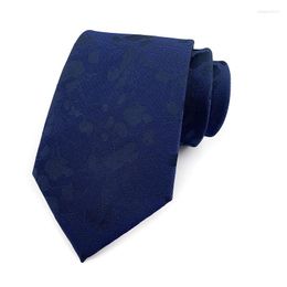 Noeuds papillon Mode Soie Hommes Cravate 8 cm Largeur Homme Cravate Bleu Bande Dessinée Plaids À Motifs Pour La Fête De Mariage Gravatas Para Homens YUW20