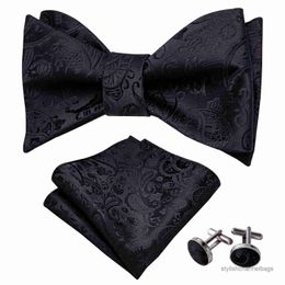 Pajaritas Envío rápido Pajarita Conjunto Lujo Floral Sólido Negro Tejido Seda Hombres Auto Corbata Pajarita para boda Envío gratis