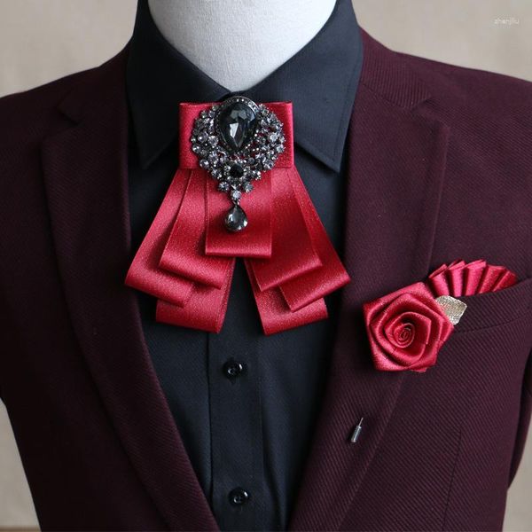 Bow Linds Hade a mano British Diamond Collars Flower For Men Groomsman de boda Bowtie Fashion Accesorios de ropa de moda