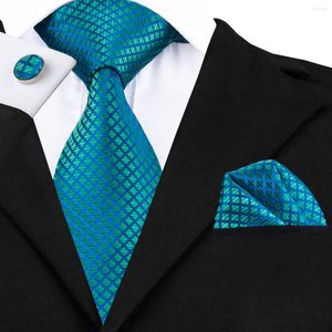 Cravates d'arc Hi-Tie Blue Plaid Silk Jacqurare Tissé Mens Set pour hommes Cravate Pocket Square Boutons de manchette Cravate Gravata SN-1610