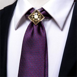 Bow Ties Hi-Tie Business Men's Bolo Tie Gold Ring Silk Luxe Purple For Men Floral Hanky ​​Cufflinks Set Bruiloft Hoogwaardige stropdas