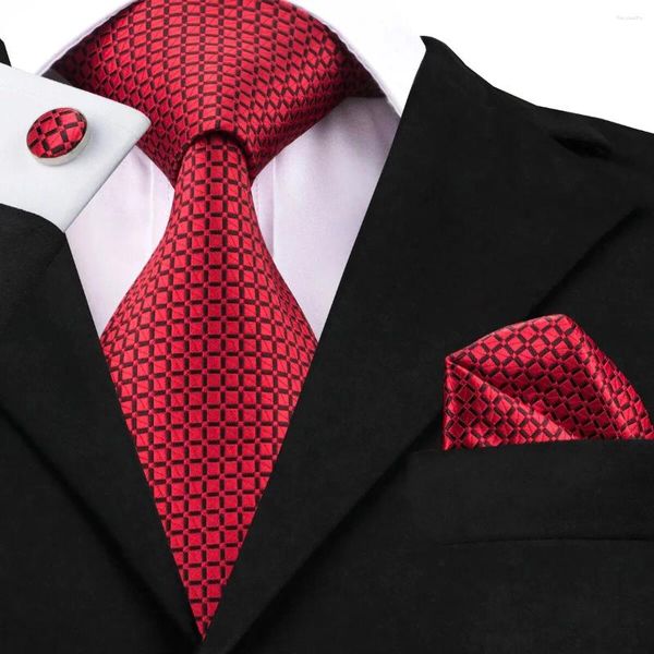 Bow Ties Designer Hi-Tie Red Burgundy Plaid Silk Wedding Tie pour hommes Pouier de bouffée Handk