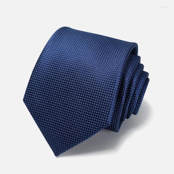 Pajaritas de alta calidad 2022 Diseñador de moda Azul oscuro Plaid 8 cm para hombres Corbata Boda Trabajo de negocios Traje formal con caja de regalo