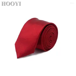 Cravates d'arc HOOYI cou pour hommes couleur unie polyester cravate mince 40 couleurs mariage 5cm largeur cravate de mariage