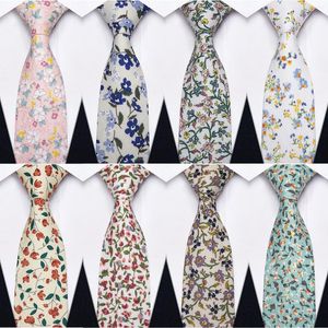 Bow Ties coréen Coton Floral Slim Coldie pour l'homme Fashion de mariage 6,5 cm de largeur pour hommes avec clip de mouchoir