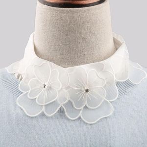 Bow Ties Linbaiway 2024 Femme Shirt White Faux Colliers Blouse Tops décor Femme Détachable Collier Faux Col Lady Robe Nep Kraagie