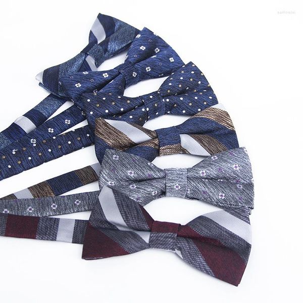 Bow Ties Luxury for Men Woman Camiseta Accesorios Cravats Cravats Fiesta Boda Man Bowtie Blue Dot Bowknot Suites de negocios Gravata