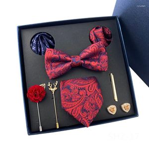 Bow Ties Luxury Tie Set NecTies Square Sjach Broche manchetknoop Kraagclip Verpakkingsdoos