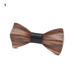 Bow Ties ly Men 3d Tada de madera hecha a mano Mariposa Bowtie Matrimonio Fiesta de bodas Accesorios de negocios DO99