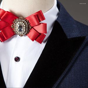 Noeuds papillon hommes cravate mode britannique coréen hommes femmes affaires Banquet mariage robe formelle chemise strass à la main noeud papillon