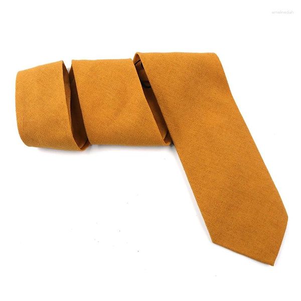 Bow Ties pour hommes Tie Version étroite de coton et de lin Coldie mâle 7cm usure formelle Business Necy's Père Gift