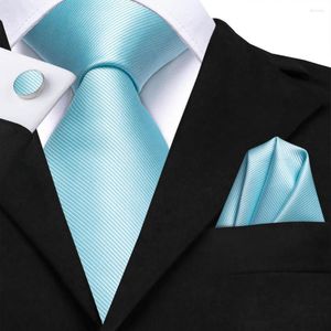 Bow Ties Peacock Blue Solid Silk Wedding Tie voor mannen Gift Heren Ntralte Handky manchetknoopset Fashion Business Party Dropship Hi-Tie Design
