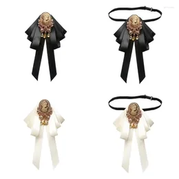 Bow Ties Broche Bowtie Bowtie Pin Femmes Girls Vintage Lady Portrait Corsages Shirt Jabot Collier Uniforme Bowknot Clip