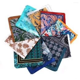 Bow Ties imprimer le carré de poche pour hommes femmes imprime fleuriage saillie mouchoirs masculins à combinaison mouchonneuse serviettes de mouchoir