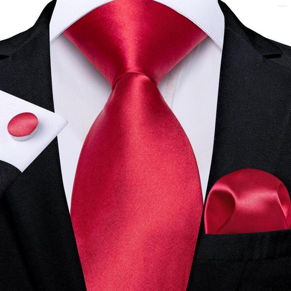 Pajaritas de seda roja sólida para hombre, conjunto de corbata para fiesta de boda de 8cm a la moda para hombre, gemelos cuadrados de bolsillo, accesorios de regalo al por mayor