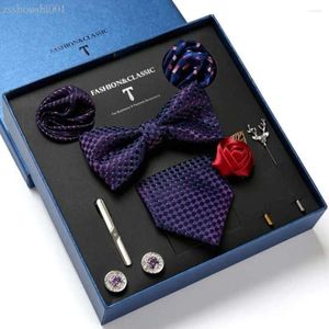 Bow Ties set pour les hommes Boîte-cadeau avec cravate Bowtie Cuffers Brooches Brooches 8pcs Suit homme Business Business Cravat 5D36