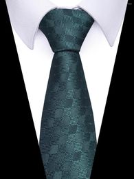 Bow Ties Brand de soie Green Tie Men Men Fashion 8 cm Coltie Gravatas Sliver Man's Shirt Accessories Ajuster les vacances de mariage