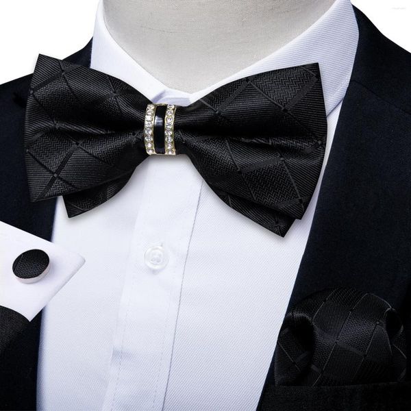 Bow Ties Solid Black pré-attaché Bowtie avec diamant demi-anneau décor de poche de poche à poils de manchette