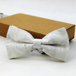 Bow Ties Solid Geométrique 6 couleurs réglables Smoking Neck Tuxedo Tie de soie pré-attachée pour hommes Mariage Casual Party Emel22