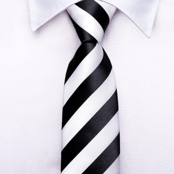Pajaritas a rayas negro blanco 2023 seda elegante corbata para niño 120CM largo 6CM ancho diseñador de lujo niños corbata Handky moda Hi-Tie