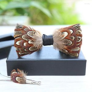 Nœuds papillons Taillor Smith fait à la main en cuir plume cravate épinglette ensemble de luxe noeud papillon broche accessoires pour hommes cadeau