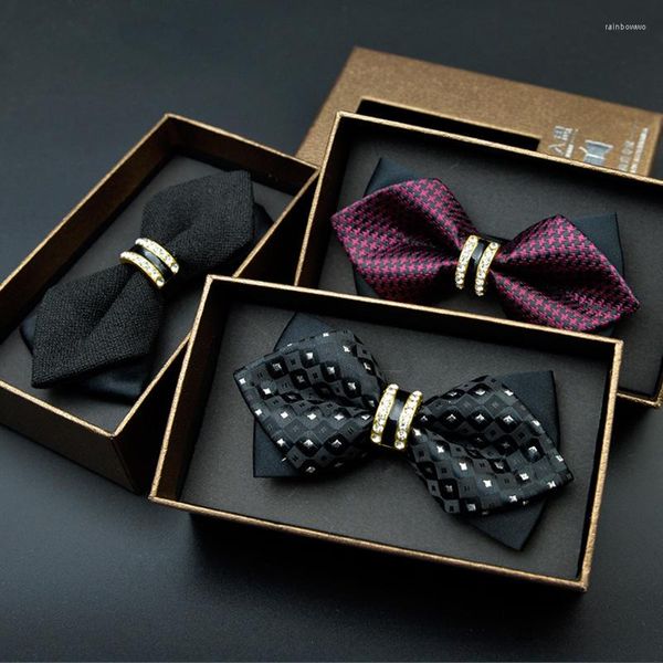 Pajaritas Corbata Ropa formal de negocios para hombres Diseño de doble capa puntiaguda con regalos de taladro para hombres Vestido de mariposa