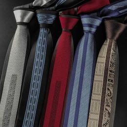 Cravates d'arc Vintage Mens Cravate Party Élégant Gravatas Corbatas Étudiant 6cm Étroit Casual Rayé Cou Pour Hommes Krawatte1