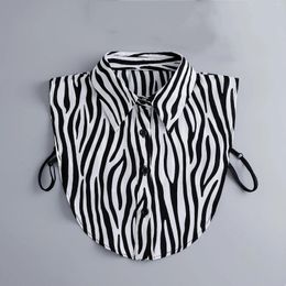 Bow Ties Vintage Women Shirt Faux Coll Revers détachable Femme amovible Bouton Down Down Fake Sweater Cost Decor