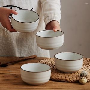 Bols 2023-vente de fournisseur multifonctionnel en céramique spéciale ménage vaisselle de 4,5 pouces bol à soupe de riz rond Simple blanc