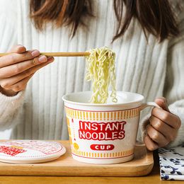 Bowls ins style creative instant noodle keramiek Beker kom met deksel bento box Student lunchbox instant noodle Bowl soup Bowl set 230628