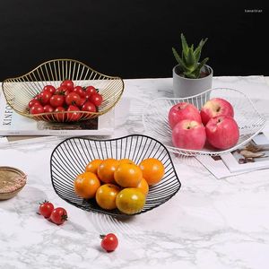 Kommen Noordse stijl Iron Fruit Basket Duurzame metalen draad opslagkom voor eieren brood eettafel indoor cosmetisch