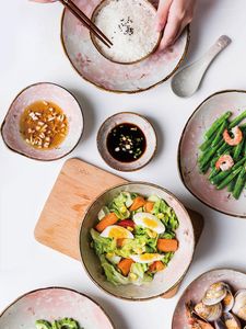 Juego de cuencos y platos Sakura, vajilla de porcelana japonesa con borde dorado, plato de cena de cerámica, tazón de arroz creativo para el hogar, respetuoso con el medio ambiente