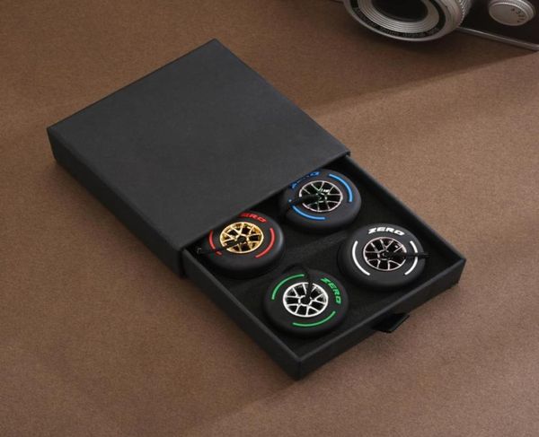 Boîte et 4 pièces ensemble de pneus de course porte-clés de luxe Mini Simulation pneu pendentif hommes et femmes voiture porte-clés anneau cadeau pour ami 2202281243689