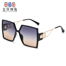 Boîte D lunettes de soleil Lunettes de soleil dégradé océan pièce personnalisée évider lunettes de soleil en métal 110d1