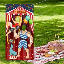 Boîtes 1 PCS Party Supplies Carnival Circus Party Decoration Carnival Photo Door Banner Fort Trop