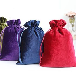 Boîtes 10 pcs/lot 10*15 12*14 13*20 25*30 cm rouge/violet/vert/bleu doux velours de soie pochettes à cordon mariage cadeau sacs sac de bonbons