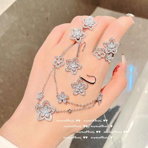 Ensembles de bijoux de mariage pour femmes, boîtes de bijoux de mariage en fleur de camélia exquise, couleur argent, Micro Zircon, boucle d'oreille, bague, Bracelet, collier, 2022