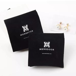 Cajas de bolsas de sobre Veet negras, 7x7cm, 8x10cm, 10x10cm, 12x12cm, bolsa de regalo con solapa para joyería, bolsas de embalaje de franela para pestañas y Perfume