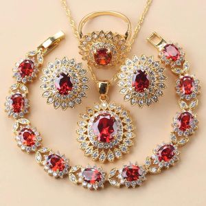 Boîtes Inde Bridal Suower Accessoires Gold Color Clip Boucles d'oreilles et collier Luxueux Dubai Garnet Ensembles de bijoux pour femmes Bracelet