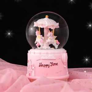 Boîtes Beaucoup de dessins dessinons grandes musiques lumineuses Crystal Ball Automatic Snow Fantasy Decoration Creative Gift Tanabata Gift New Year Music Box