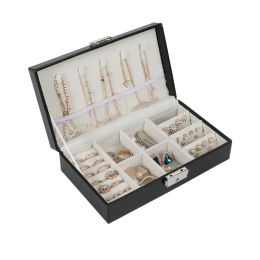 Boîtes Organisateur de bijoux multifonction pour les femmes Pu Leather Jewelry Box avec verrouillage pour boucles d'oreilles Bracelets Colliers Anneaux T190629