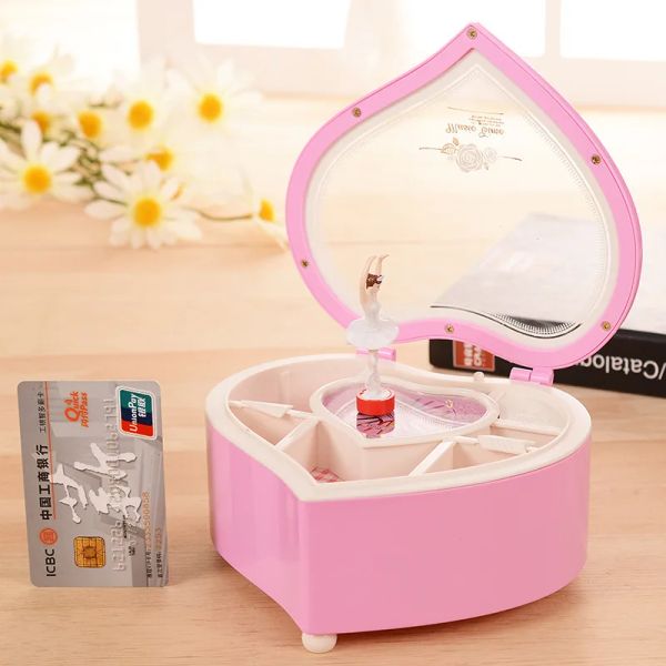 Boîtes Music Boxes Coeur Shape Dancing Ballerina Music Box Boîte Boîte de bijoux Girls Mécanisme de musique CRANK MUSIQUE CRANK Gift