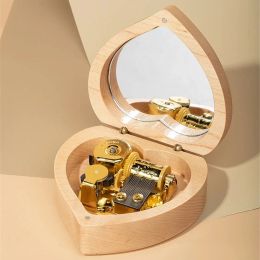 Boîtes Boîte de musique en forme de coeur en bois