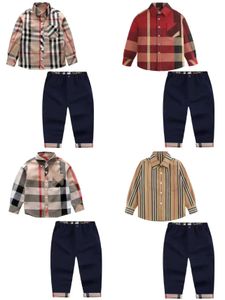 jongen kleedt set geruite designer kindermodekleding 2 stuks shirts en broeken katoen materiaal babyjongenskledingsets