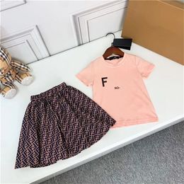 jongens kleding ontwerper kinderkleding sets klassiek merk baby meisjes kleding pakken mode brief rok jurk pak kinderkleding 2 kleuren hoge kwaliteit B03