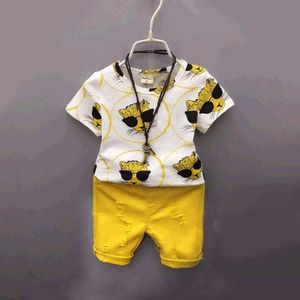 Vêtements garçons Ensembles Kids Suit Enfants portez des vêtements de bébé Enfants039 Summer Summer à manches courtes Pantalons de trou d'impression léopard SHOR2063129